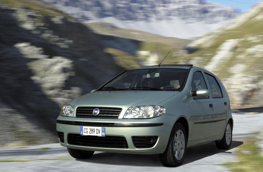  Fiat Punto 5-Door (188) 2003 года  (фото 21 из 36)